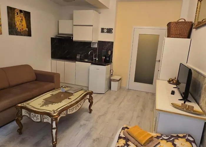 Near Congress Centre Ii. Appartement *